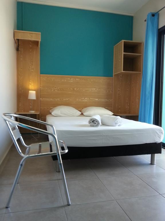L'Annexe 66 , Saint Denis Centre Ville , A 200 M De La Rue Pietonne , Du Petit Marche Et Du Leader Price , Sur Une Rue Calme, Parking Gratuit Sur La Rue Luaran gambar